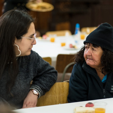 Trabajadoras y Trabajadores disfrutando del desayuno colectivo realizado en el Casino Central Usach