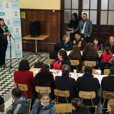 Trabajadoras y Trabajadores disfrutando del desayuno colectivo realizado en el Casino Central Usach