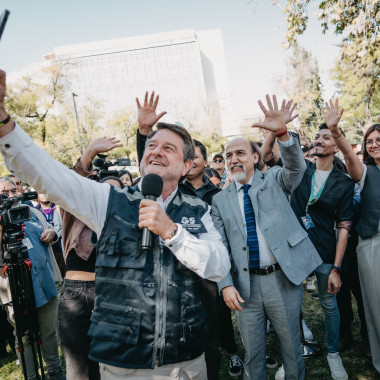 Rector Rodrigo Vidal junto a autoridades y los asistentes a el evento