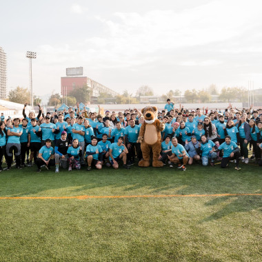 Foto de todos los participantes en el evento