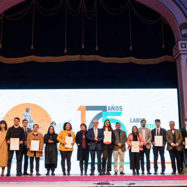 Entrega de premios a quienes han trabajado en la universidad