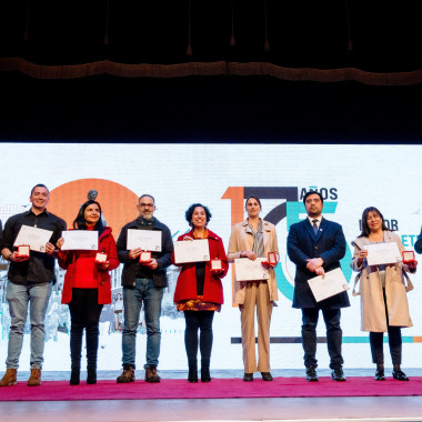 Entrega de premios a quienes han trabajado en la universidad