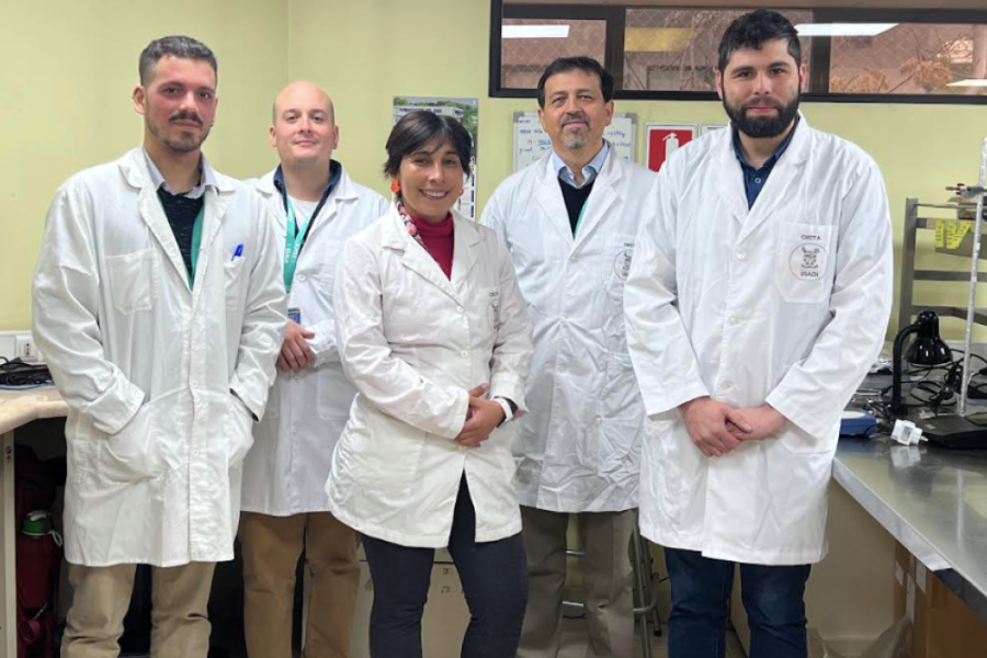Equipo de investigación del Centro de Estudios en Ciencia y Tecnología de los Alimentos (CECTA)