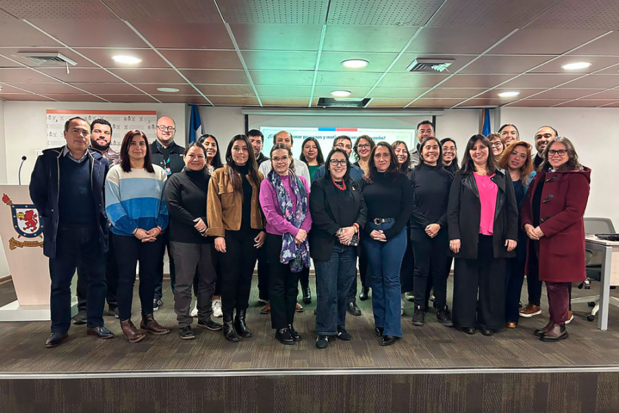En la fotografía aparecen las personas que asistieron a la actividad del Programa de Liderazgo.
